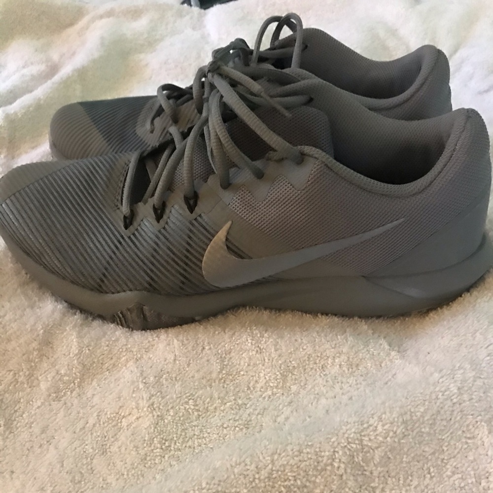 Nike Retaliation TR2 training shoe Men’s 11